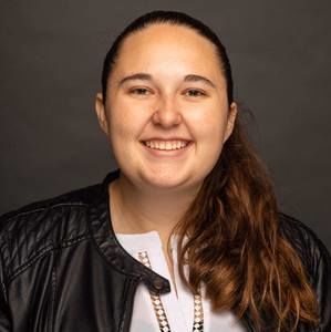 Meet your Posher, Victoria